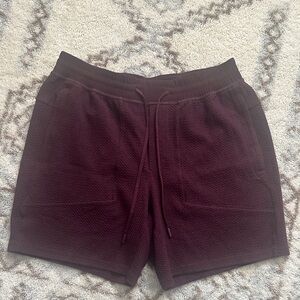 lululemon textured double knit woven shorts